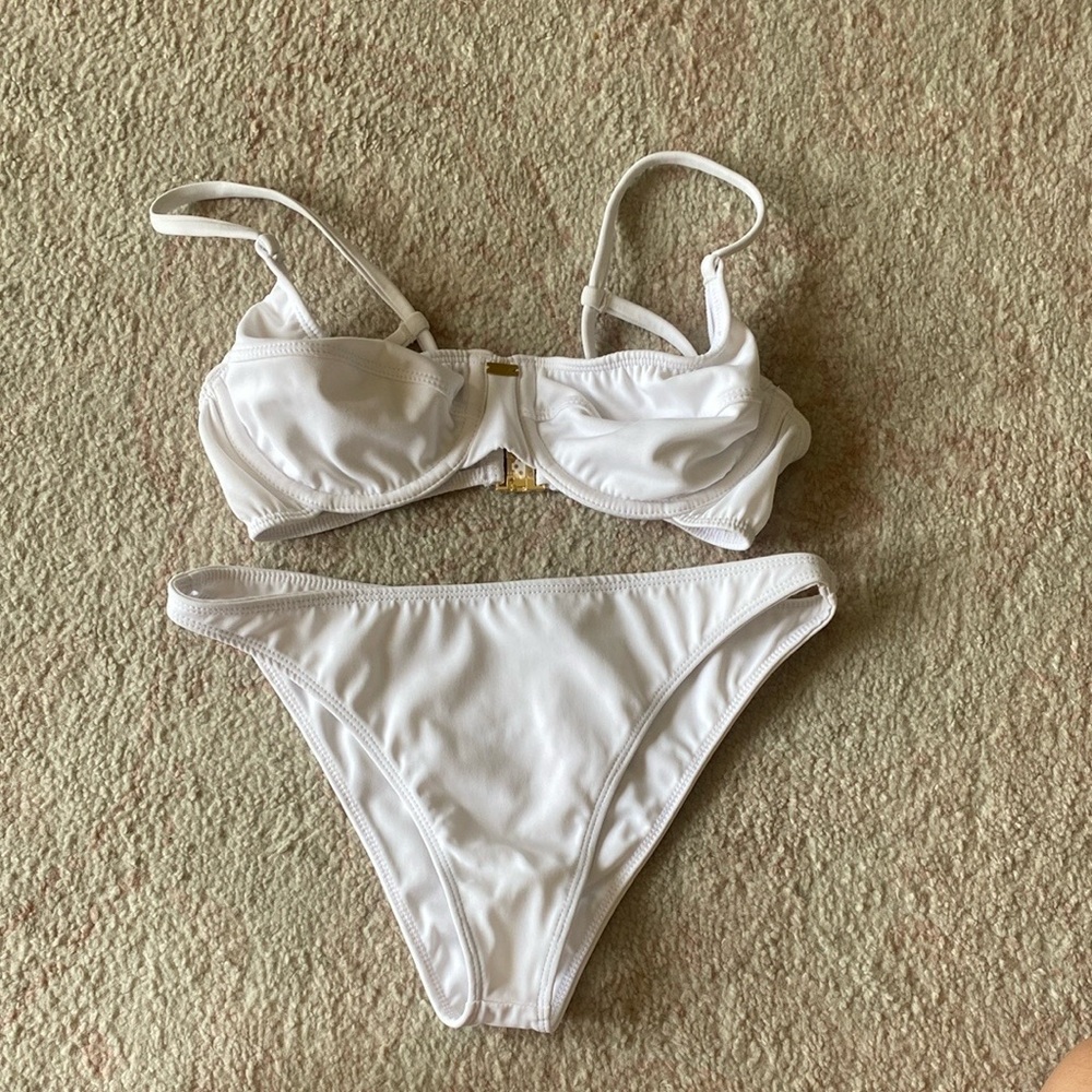 Gooseberry Sculpting Top
